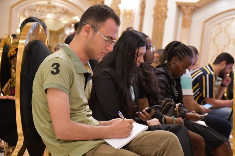 Les responsables éditoriaux de la presse nationale et des agences médiatiques à l’écoute des jeunes de la Bourse Nasser pour le leadership international