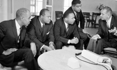 Masuala ya Muungano na Matumizi ya Vurugu: Usomaji katika Fikra za Malcolm X na Martin Luther King Jr.