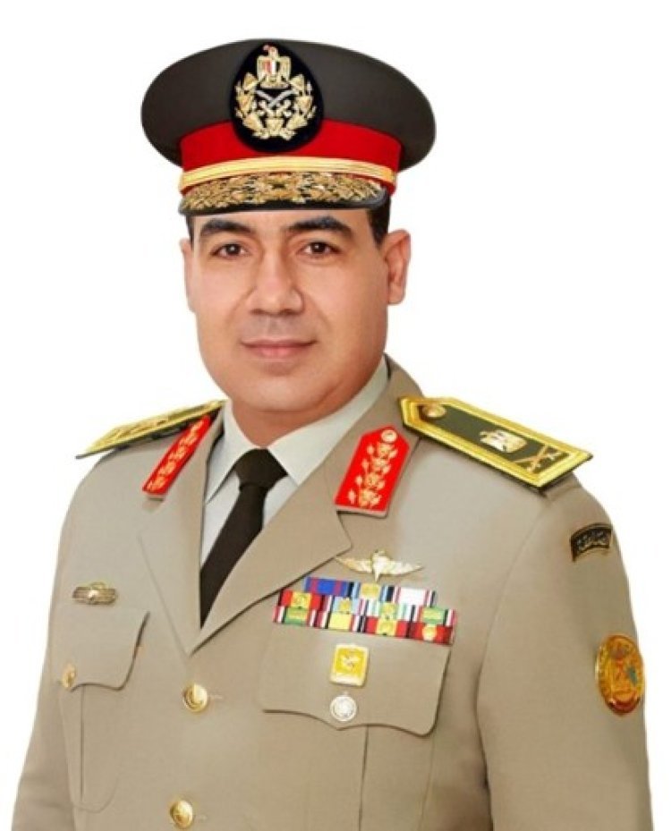 Meja Jenerali Osama Abdel Hamid Mohammed Dawood, Afisa wa Makao Makuu: Safari ya Uongozi na Uaminifu